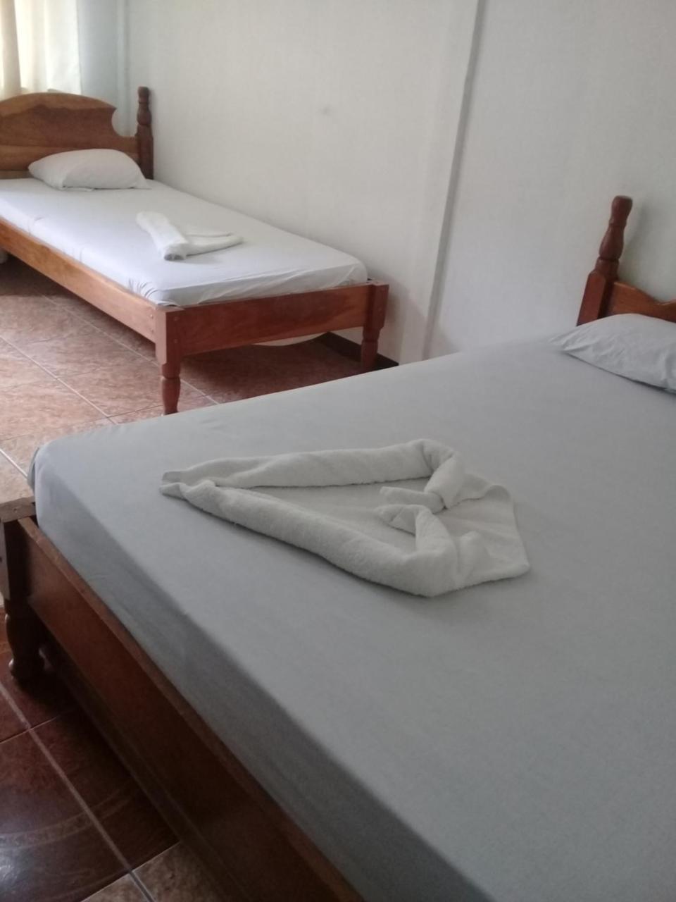 Hostel Orozco - Costa Rica Rio Cuarto Bagian luar foto