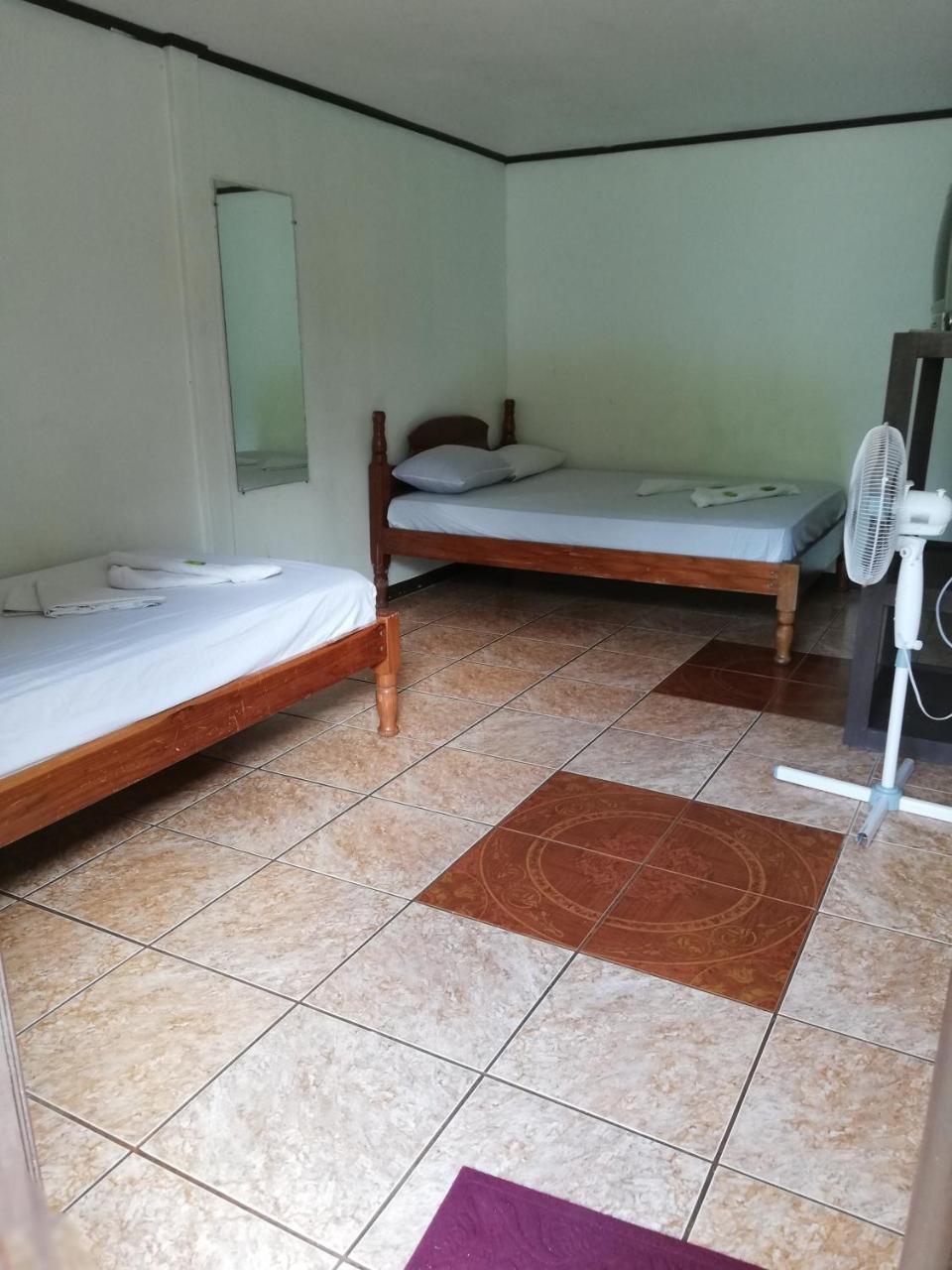 Hostel Orozco - Costa Rica Rio Cuarto Bagian luar foto